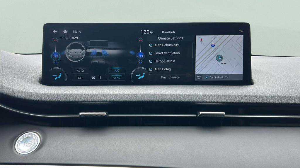 Used 2025 Genesis GV70 2.5T AWD/4WD image 14