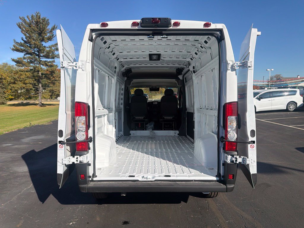 New 2026 RAM ProMaster 2500 FWD image 26