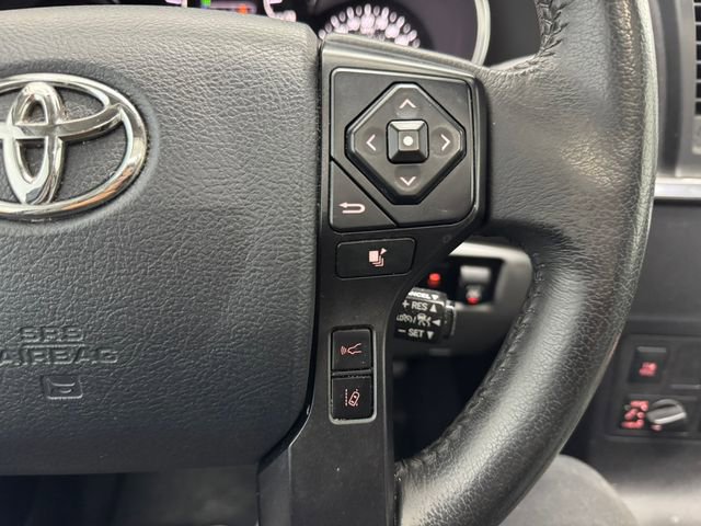 Used 2020 Toyota Sequoia Platinum image 23