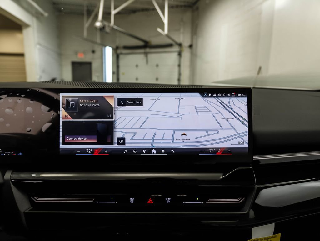 Certified 2025 BMW 530i xDrive w/ M Sport Package image 16