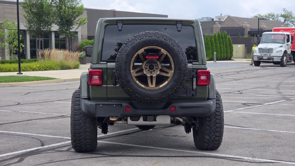 Used 2022 Jeep Wrangler Unlimited Rubicon w/ Trailer Tow Package AWD/4WD image 7