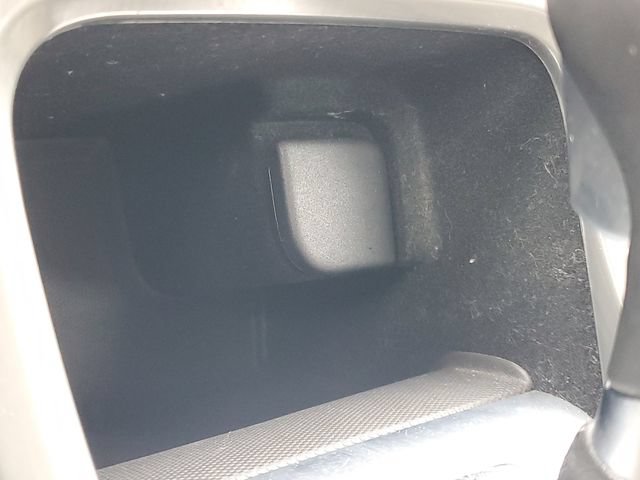 Used 2017 Buick Verano Convenience FWD image 26