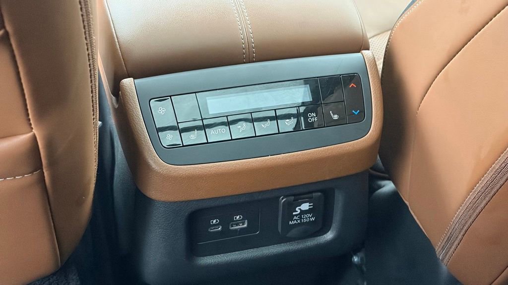 Used 2025 Nissan Pathfinder Platinum w/ Cargo Package FWD image 30