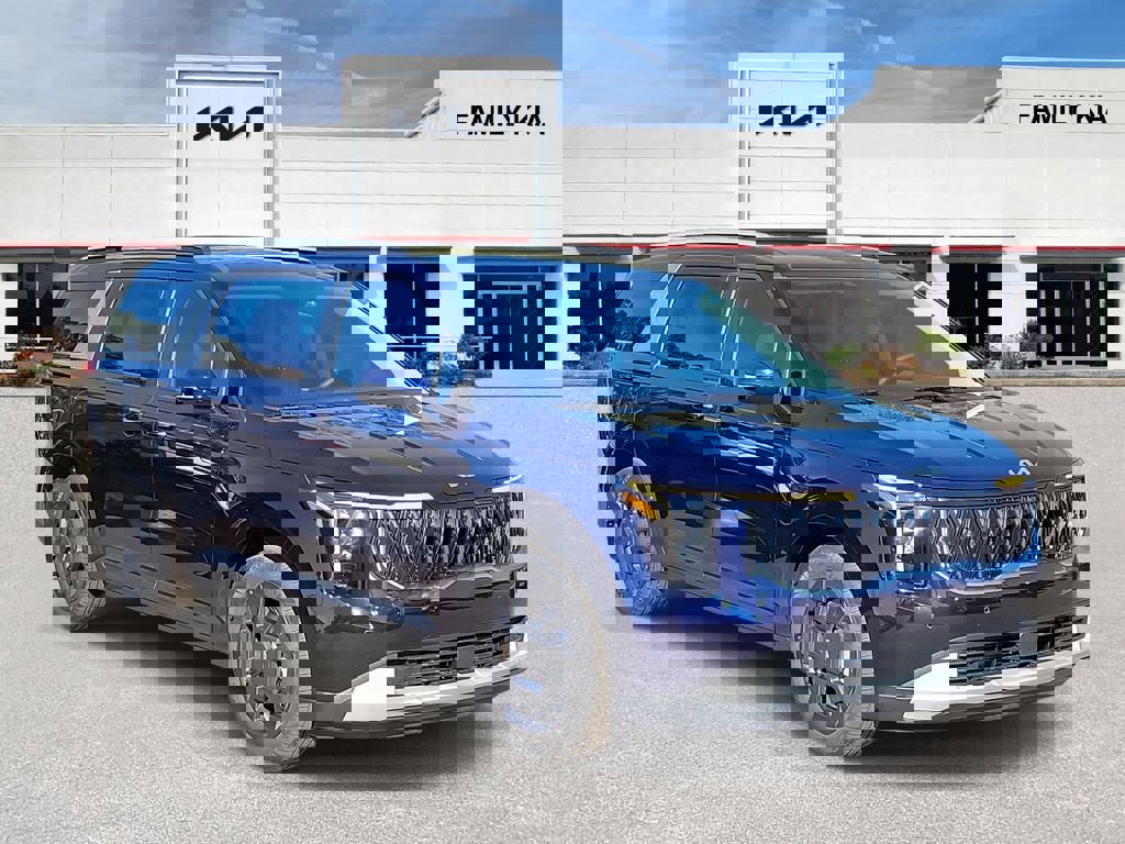 New 2026 Kia Carnival EX FWD image 1