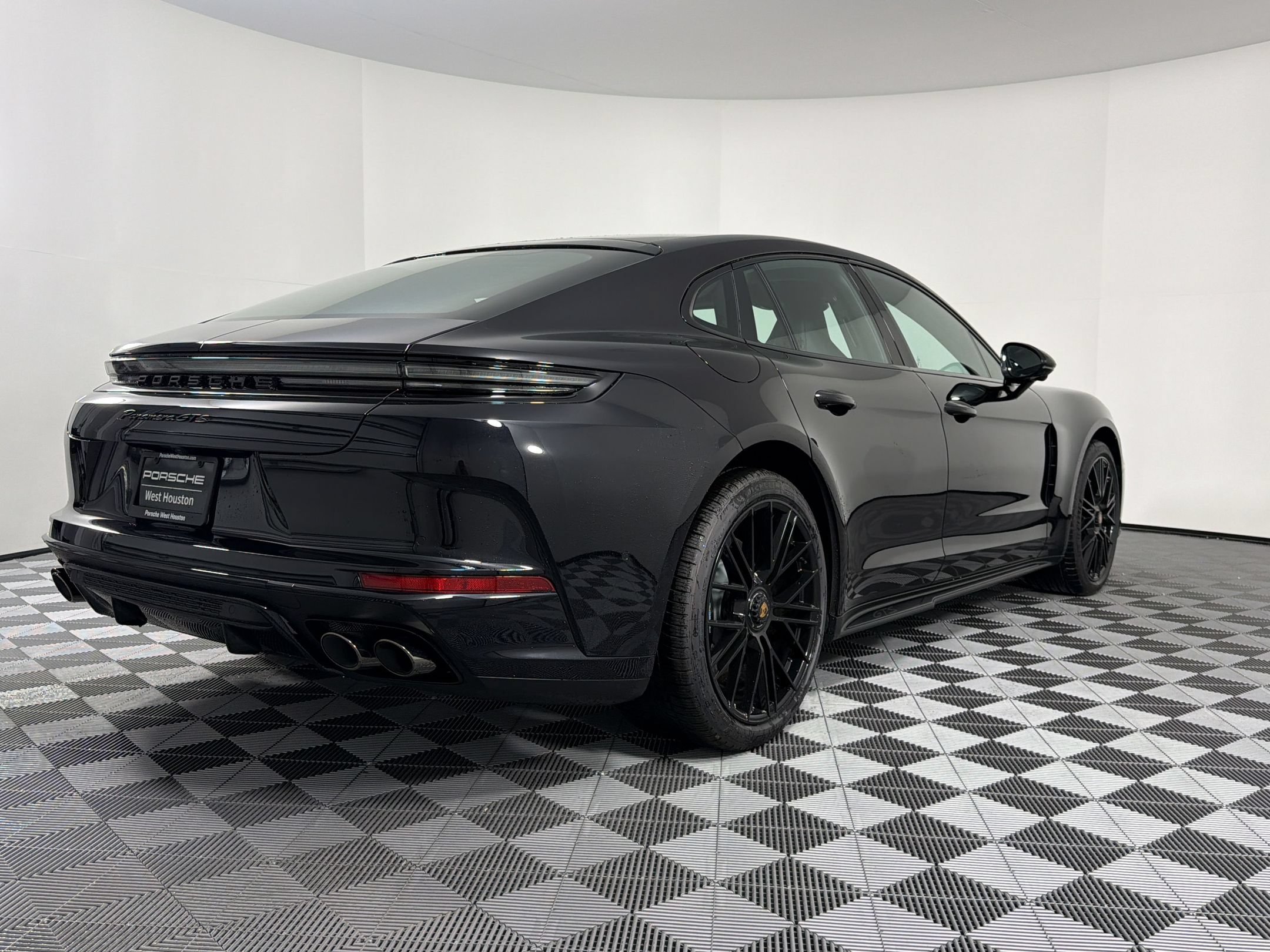 New 2026 Porsche Panamera GTS AWD/4WD image 9