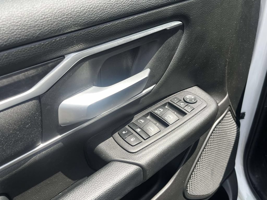 Used 2023 RAM 1500 Big Horn AWD/4WD image 19