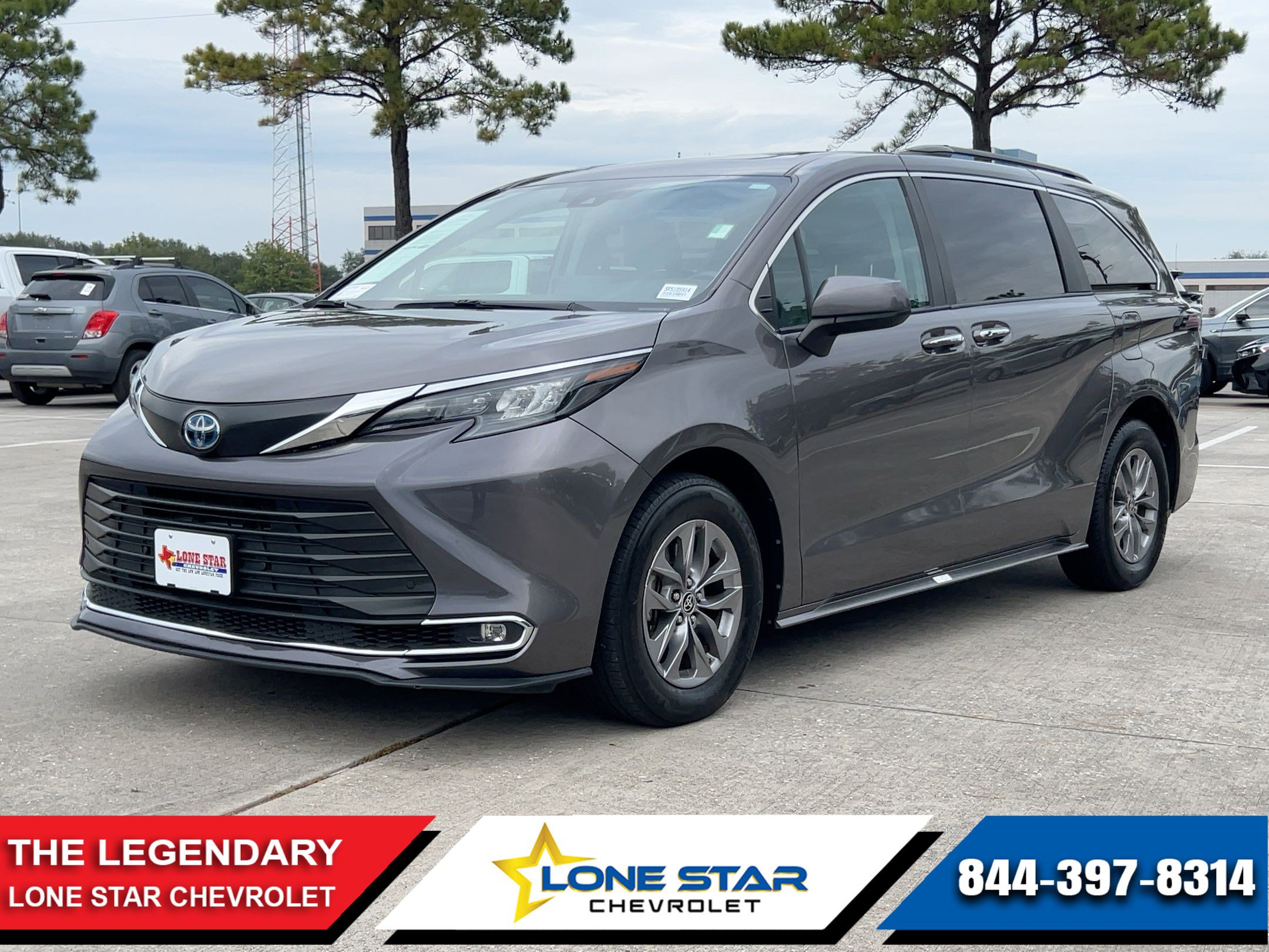 Used 2024 Toyota Sienna XLE