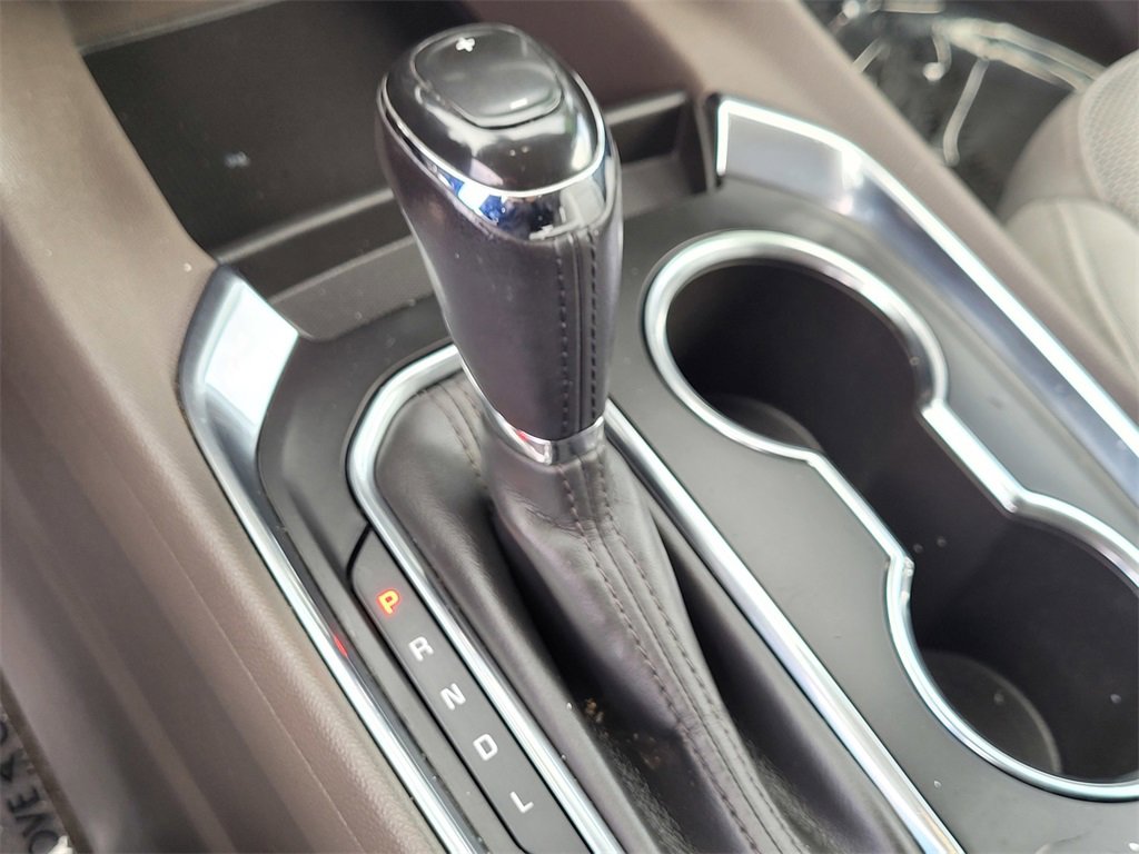 Used 2018 Chevrolet Traverse LT image 23