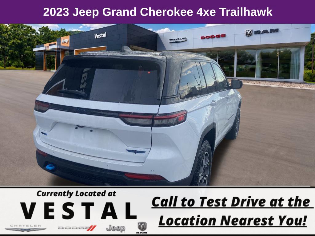 New 2023 Jeep Grand Cherokee Trailhawk AWD/4WD image 10