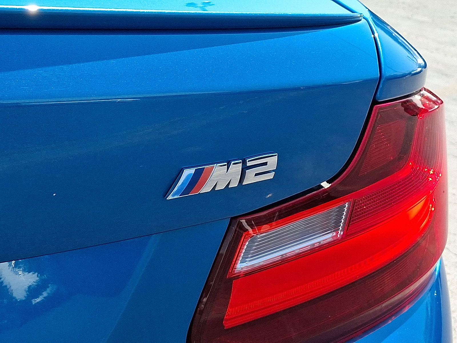 Used 2017 BMW M2 RWD image 29