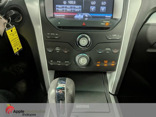 Used 2013 Ford Explorer XLT AWD/4WD image 24