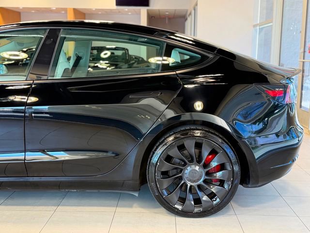 Used 2023 Tesla Model 3 Performance AWD/4WD image 9