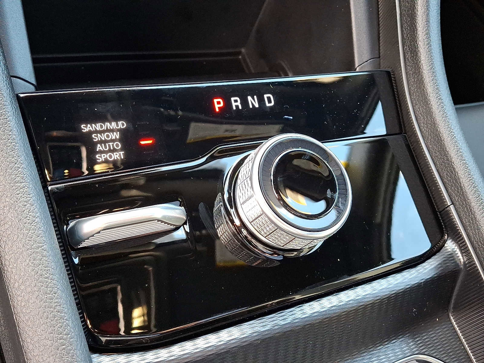 New 2025 Jeep Grand Cherokee Limited image 11