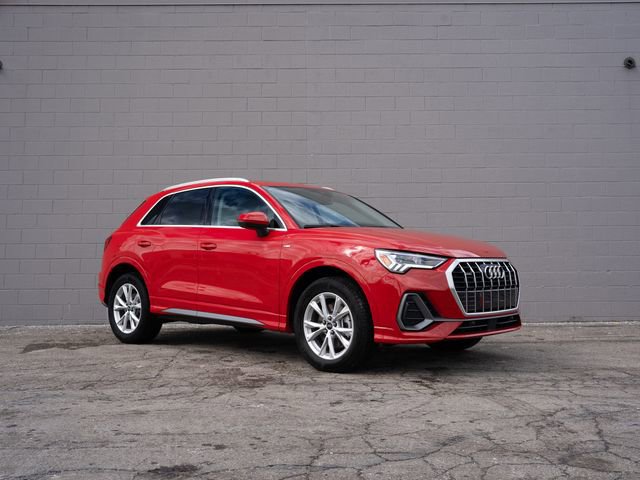Used 2025 Audi Q3 2.0T Premium w/ Convenience Package image 9