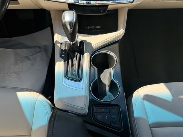 Used 2021 Cadillac CT4 Luxury w/ Sun And Sound Package AWD/4WD image 38