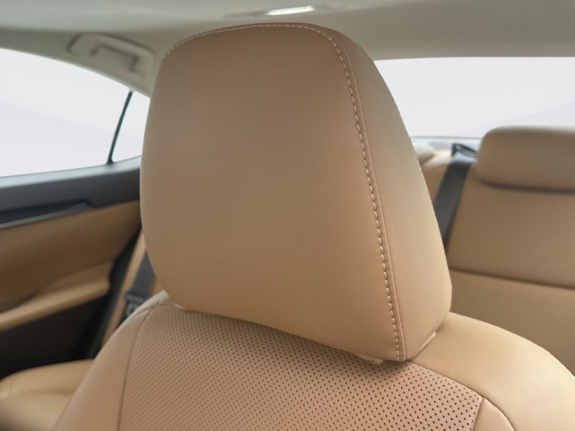 Used 2018 Lexus ES 350 w/ Navigation System Package image 8