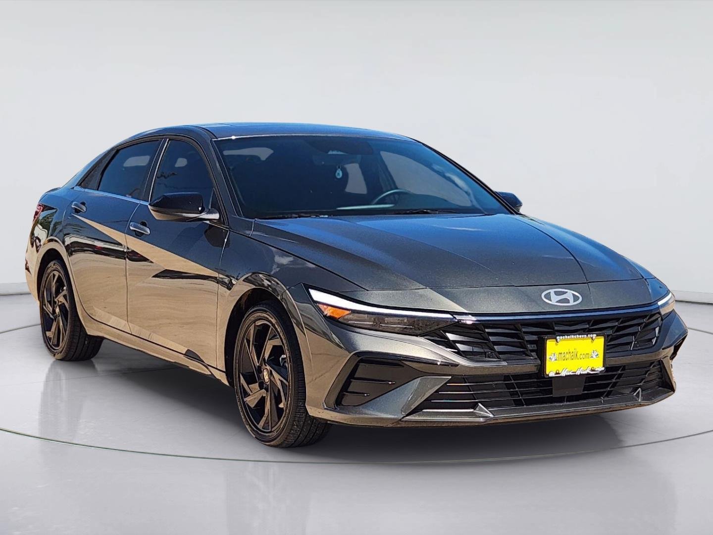 Used 2026 Hyundai Elantra SEL Sport Premium FWD image 3
