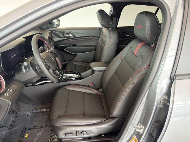 New 2026 Chevrolet Trax RS w/ Driver Confidence Package FWD image 19