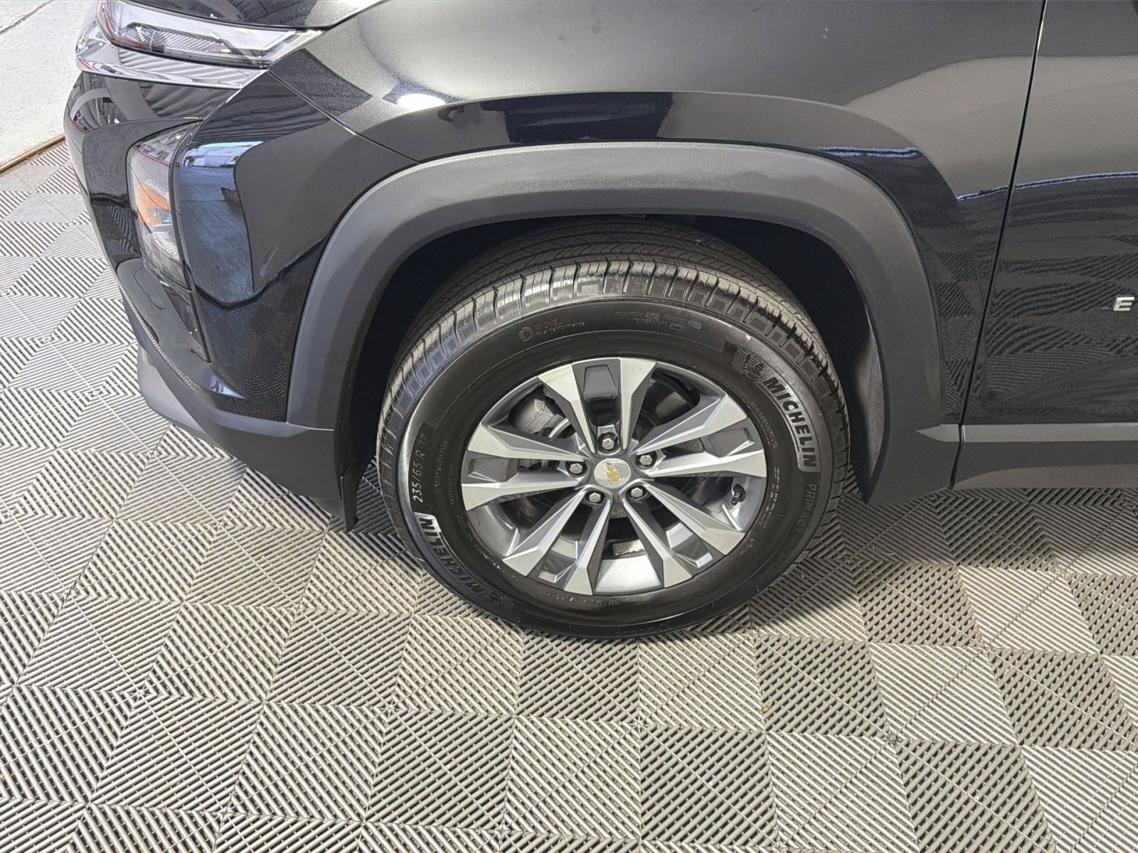 Used 2026 Chevrolet Equinox LT w/ Convenience Package II image 12