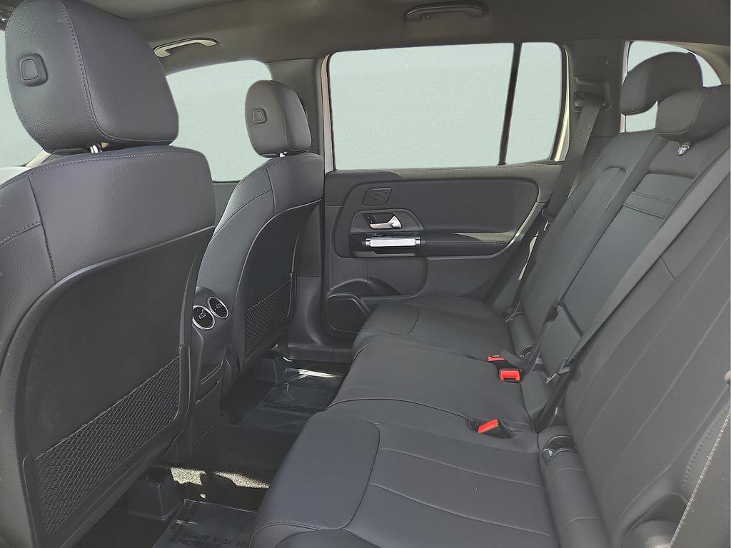 New 2026 Mercedes-Benz GLB 250 image 11
