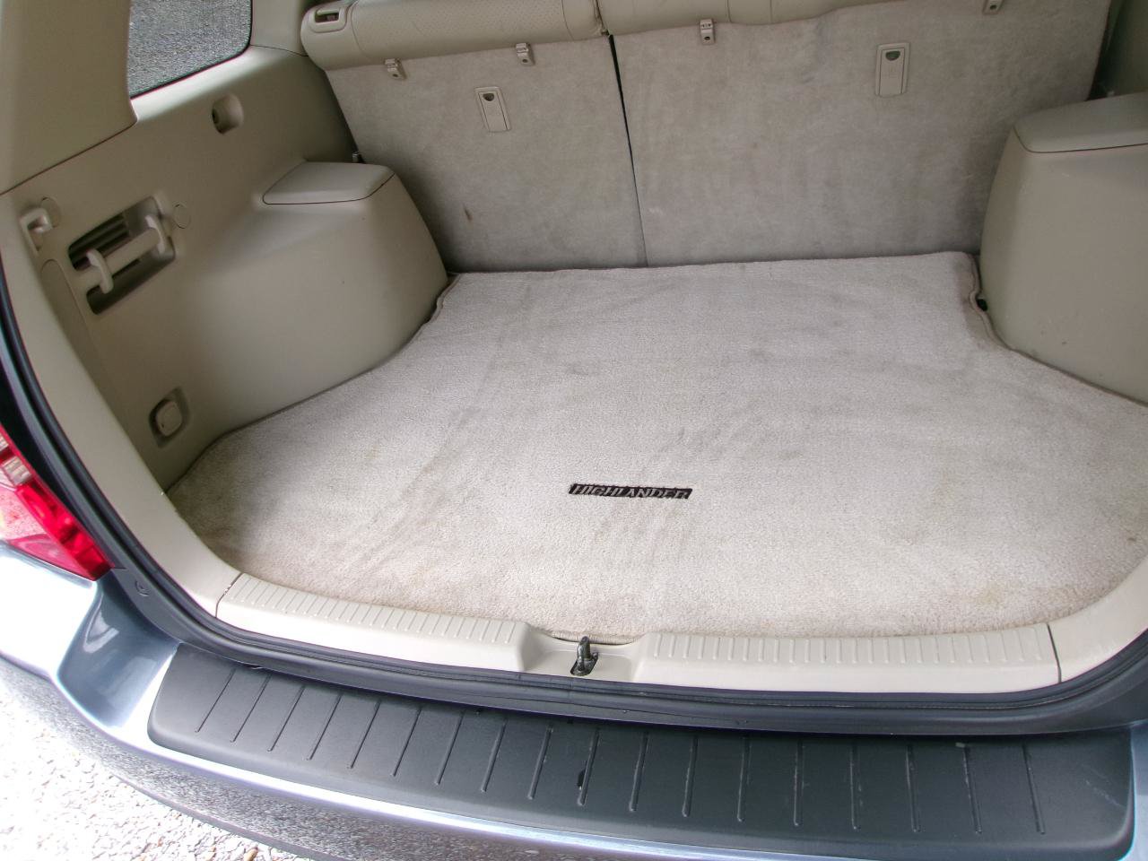 Used 2003 Toyota Highlander 4WD V6 image 22