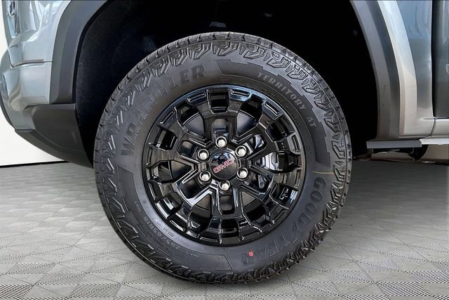 New 2026 GMC Canyon Elevation w/ Convenience Package RWD image 12