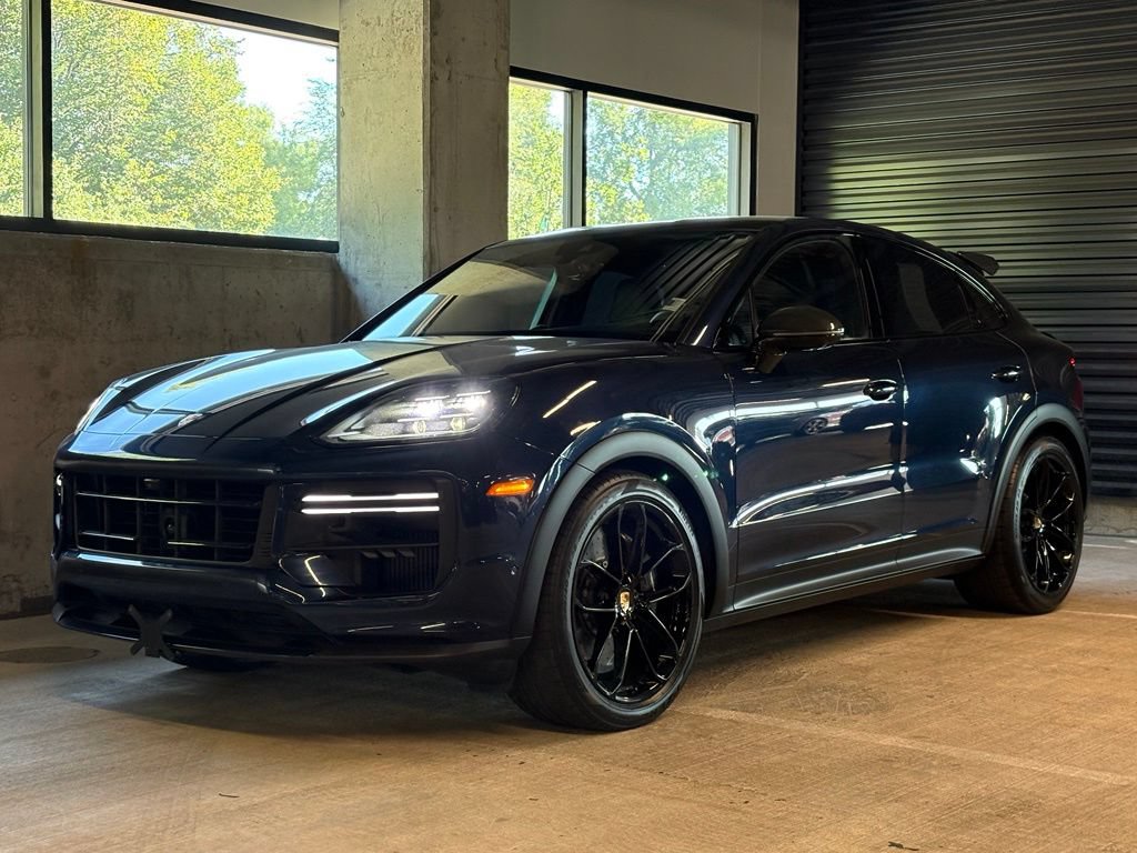 Used 2024 Porsche Cayenne Turbo GT AWD/4WD image 1
