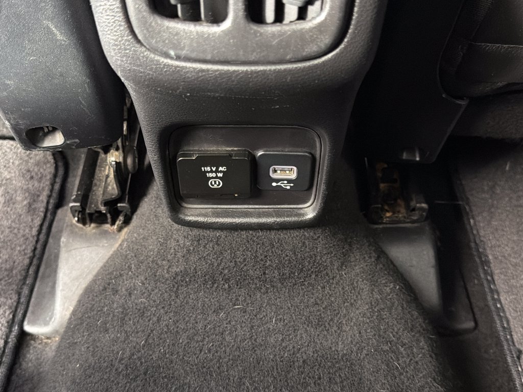 Used 2018 Jeep Compass Limited AWD/4WD image 17