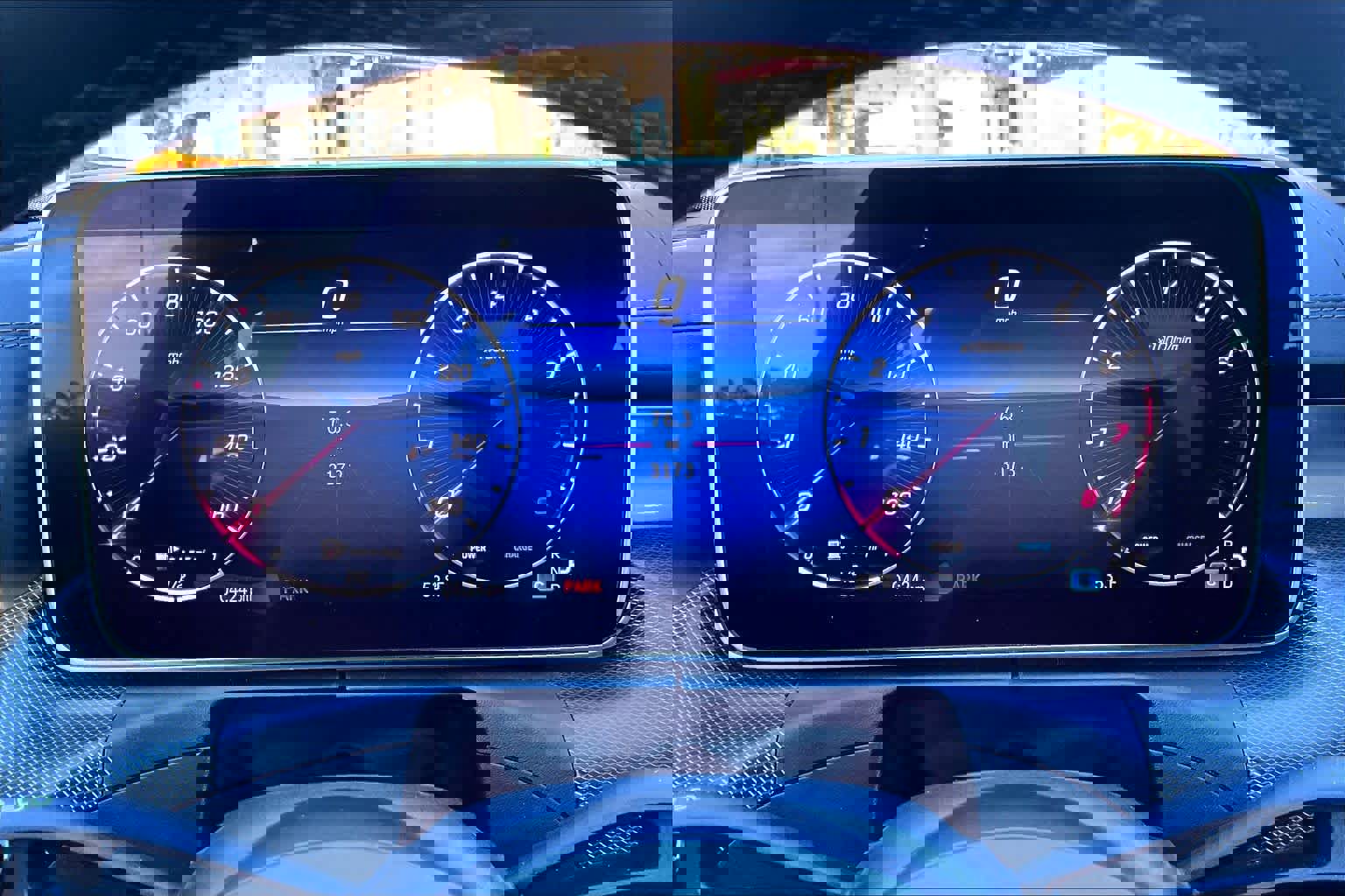 Used 2025 Mercedes-Benz C 300 Sedan image 26