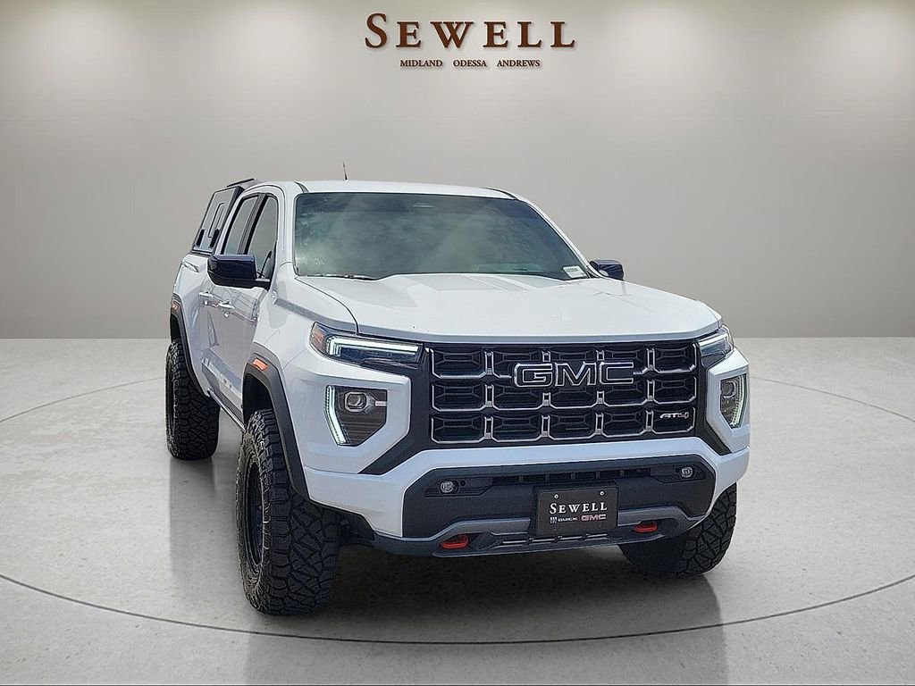 Used 2026 GMC Canyon AT4 w/ AT4 Premium Package AWD/4WD image 7