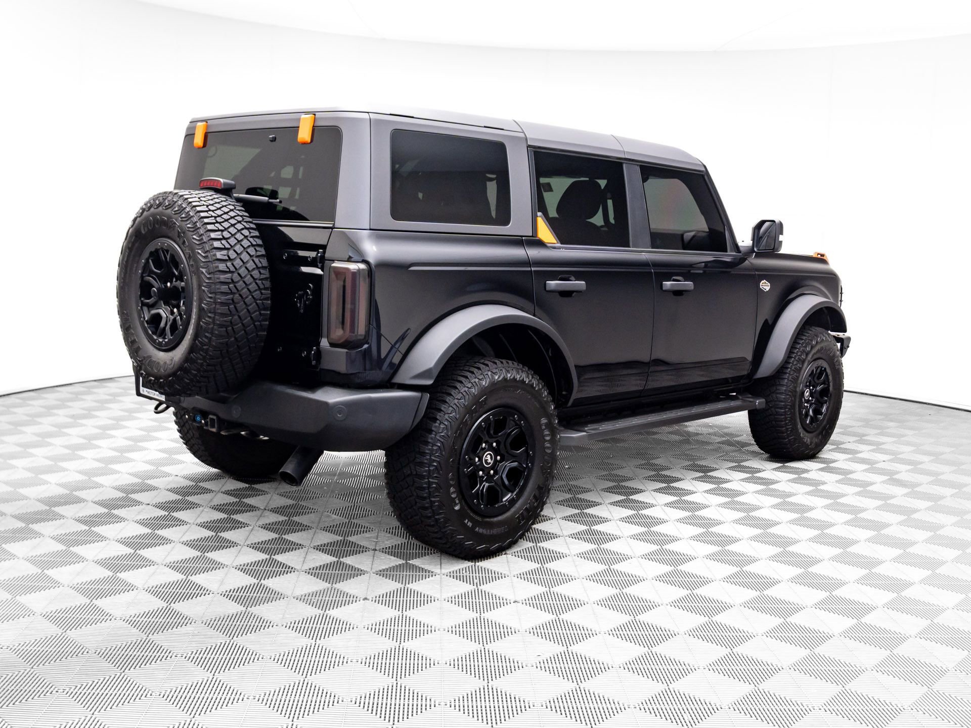 Used 2024 Ford Bronco Wildtrak image 6