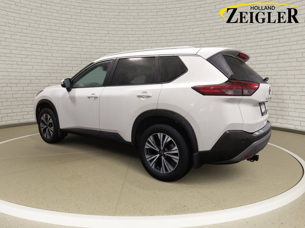 Used 2023 Nissan Rogue SV w/ SV Premium B Package image 7