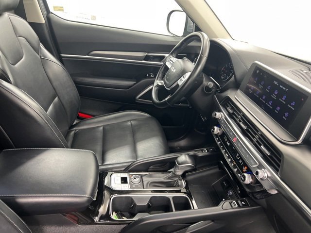 Used 2022 Kia Telluride S image 25