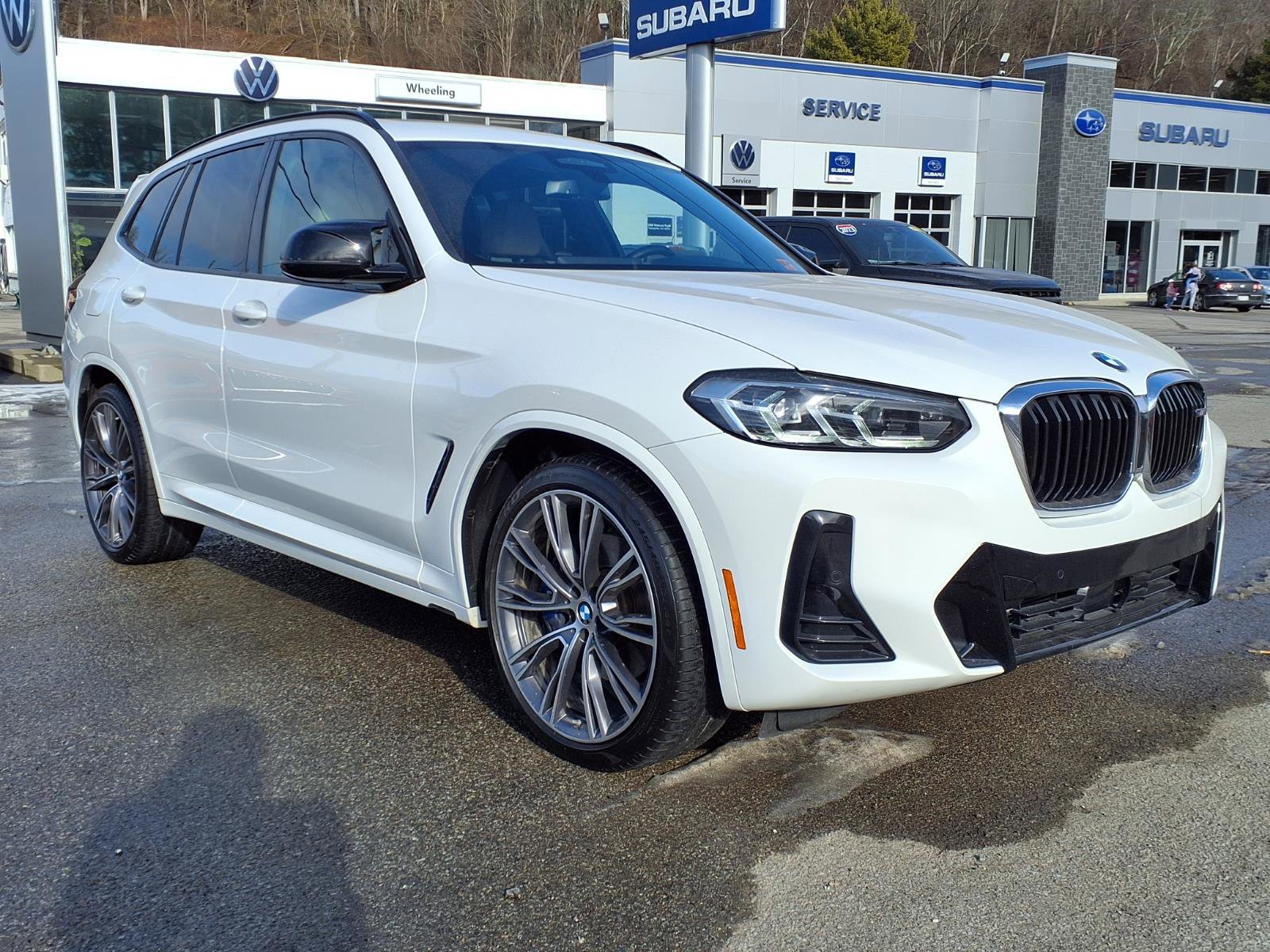 Used 2022 BMW X3 M40i image 2