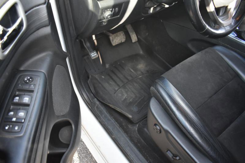 Used 2020 Jeep Grand Cherokee Altitude AWD/4WD image 25