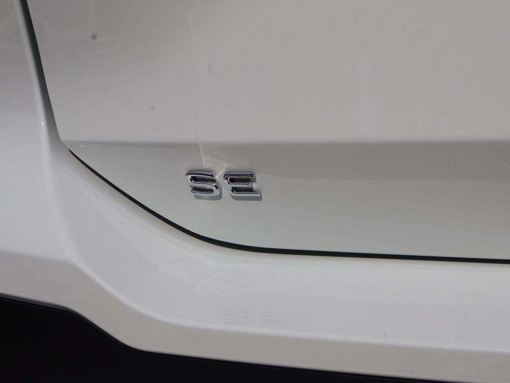 New 2026 Volkswagen Tiguan SE AWD/4WD image 9