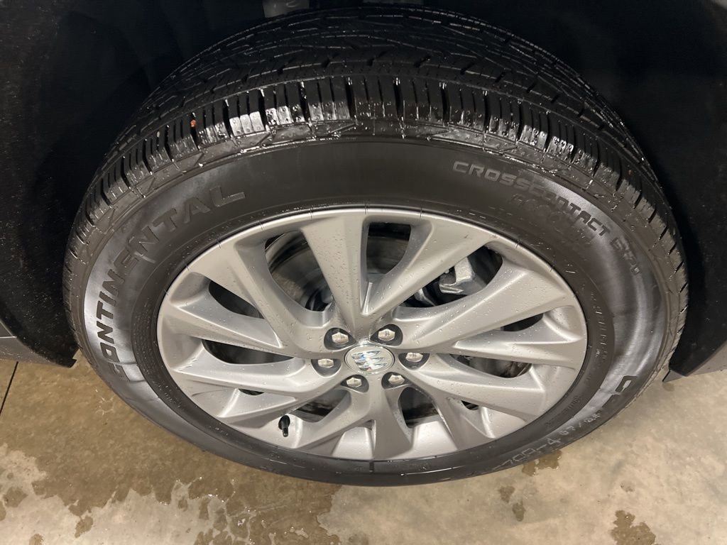 New 2026 Buick Enclave Preferred w/ Power Package image 19