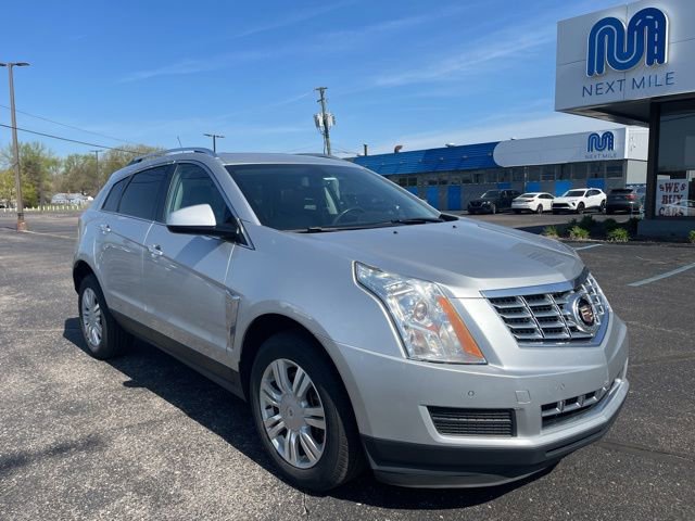 Used 2016 Cadillac SRX Luxury FWD image 7