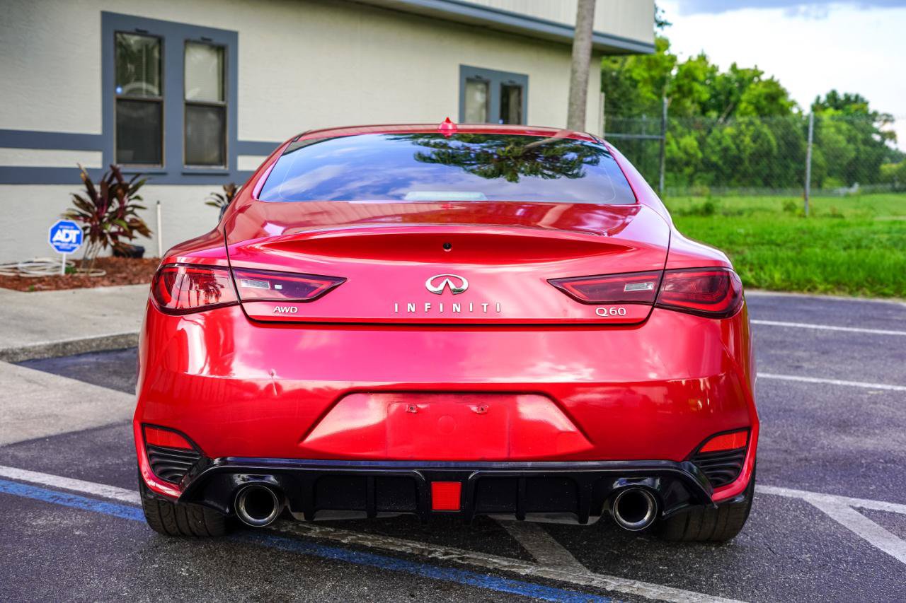 Used 2017 INFINITI Q60 3.0t w/ Premium Plus Package 3.0T AWD/4WD image 5