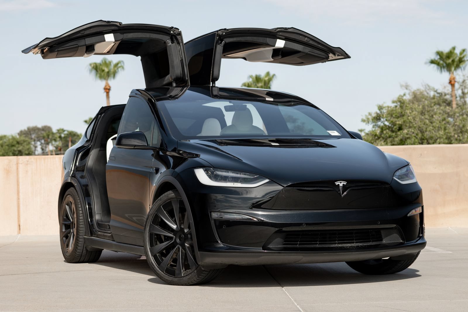 Used 2023 Tesla Model X Plaid AWD/4WD image 4