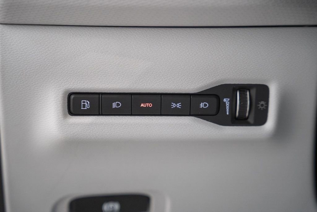 New 2026 Jeep Cherokee Overland image 46