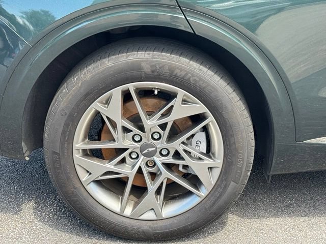 Certified 2023 Genesis GV70 2.5T w/ Select Package AWD/4WD image 13