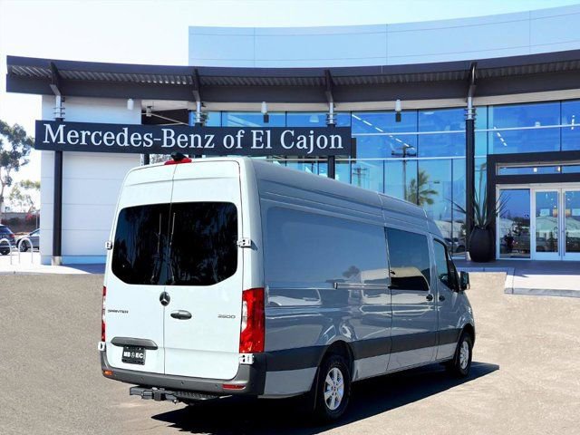 New 2024 Mercedes-Benz Sprinter 2500 image 3