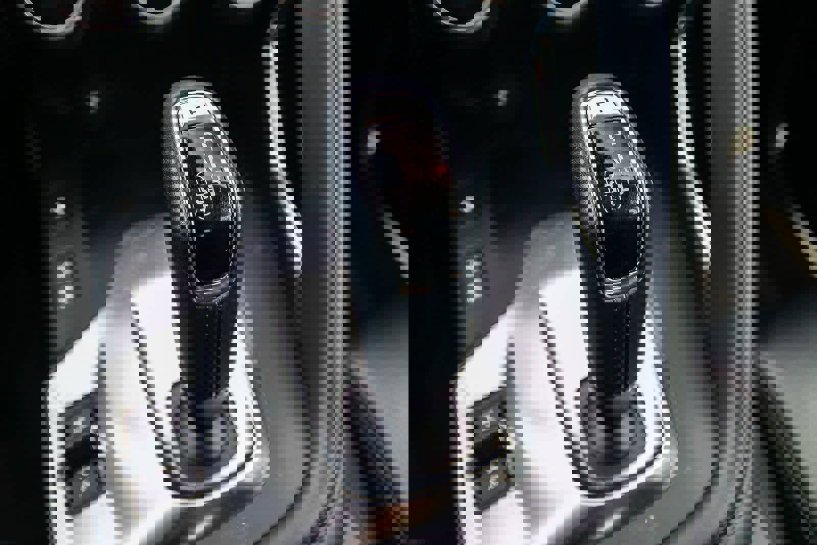 Used 2020 Jaguar E-PACE image 23