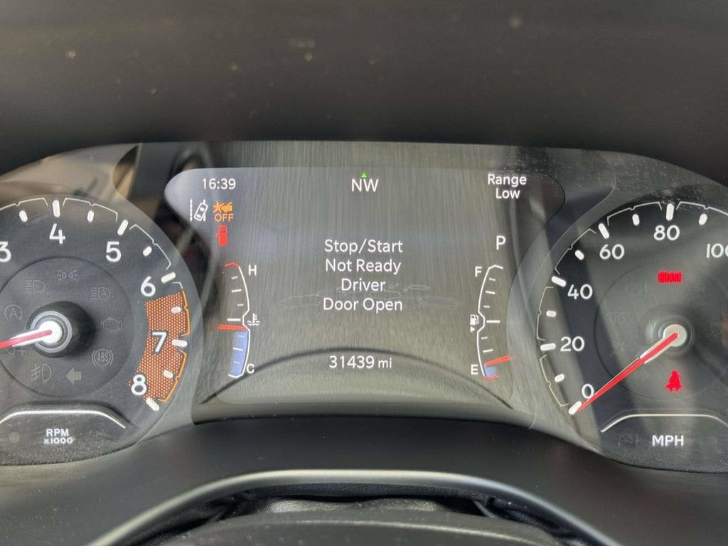 Used 2022 Jeep Compass Limited AWD/4WD image 12