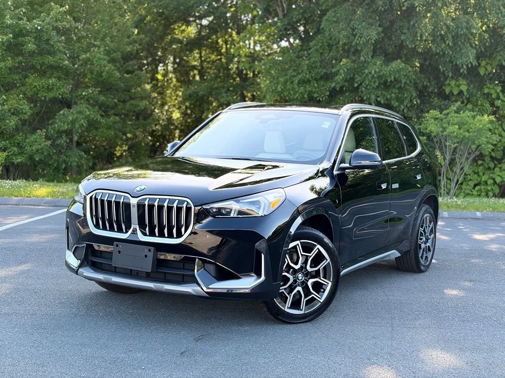 Used 2025 BMW X1 xDrive28i w/ Technology Package