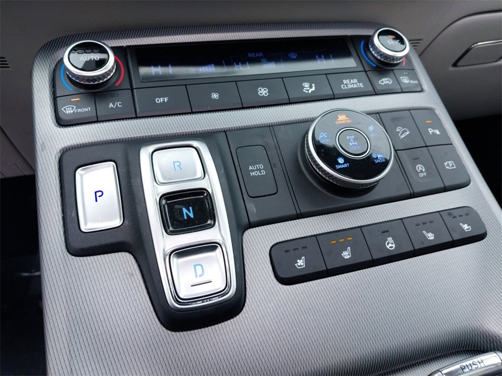 Used 2024 Hyundai Palisade Limited image 21