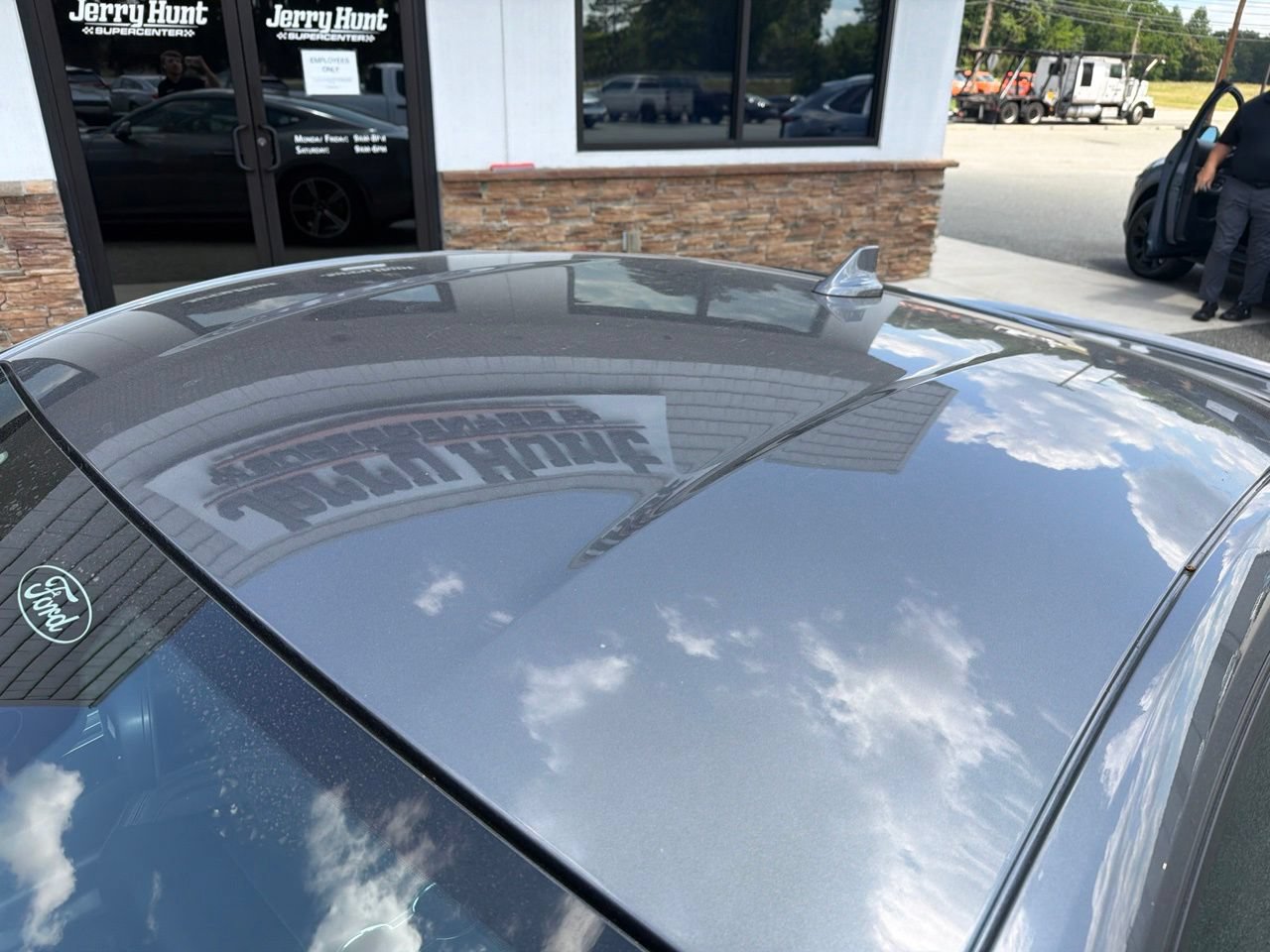 Used 2025 Ford Mustang Premium RWD image 12