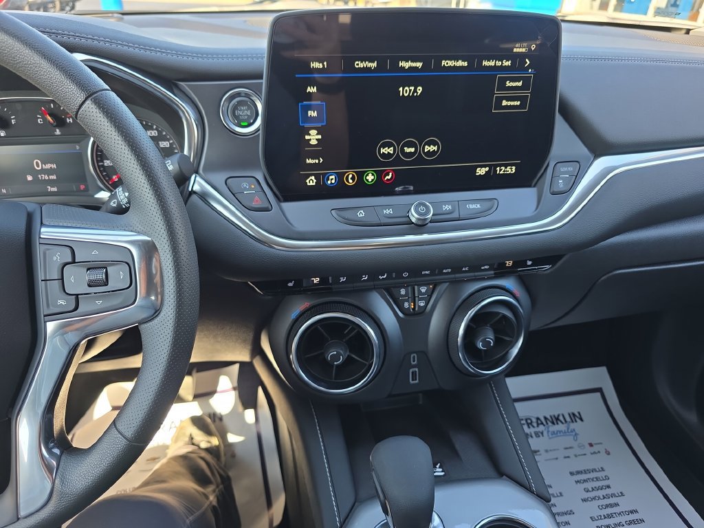New 2026 Chevrolet Blazer LT w/ Convenience Package AWD/4WD image 16