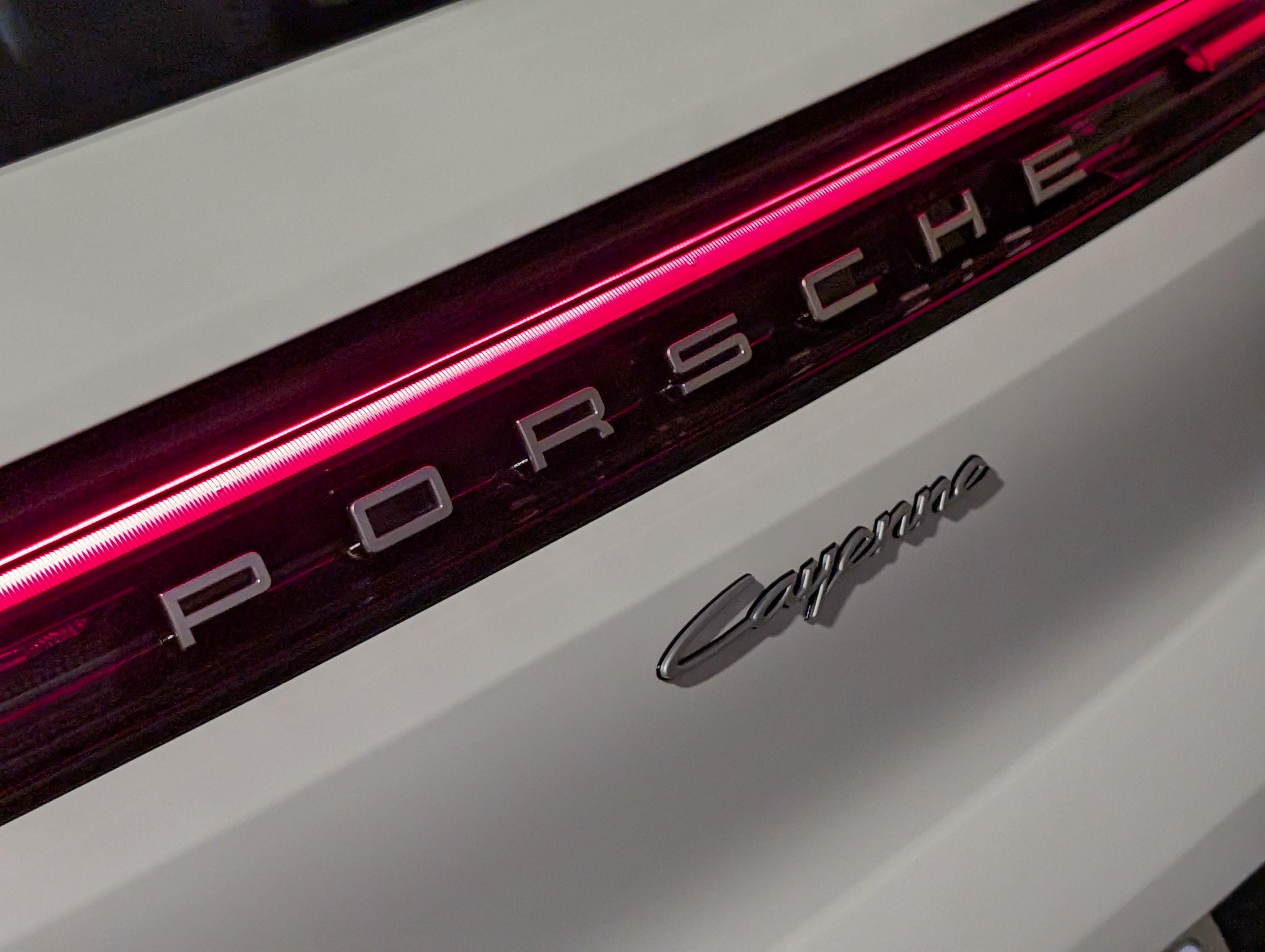New 2026 Porsche Cayenne E-Hybrid AWD/4WD image 15